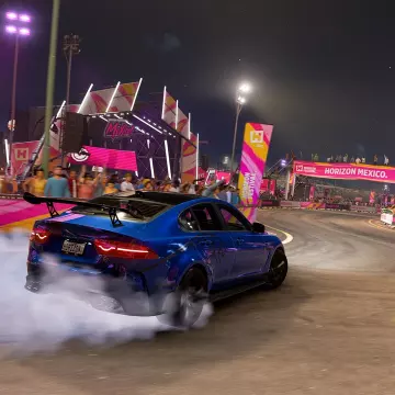 Купить DLC Forza Horizon 5 European Automotive Car Pack выгодно